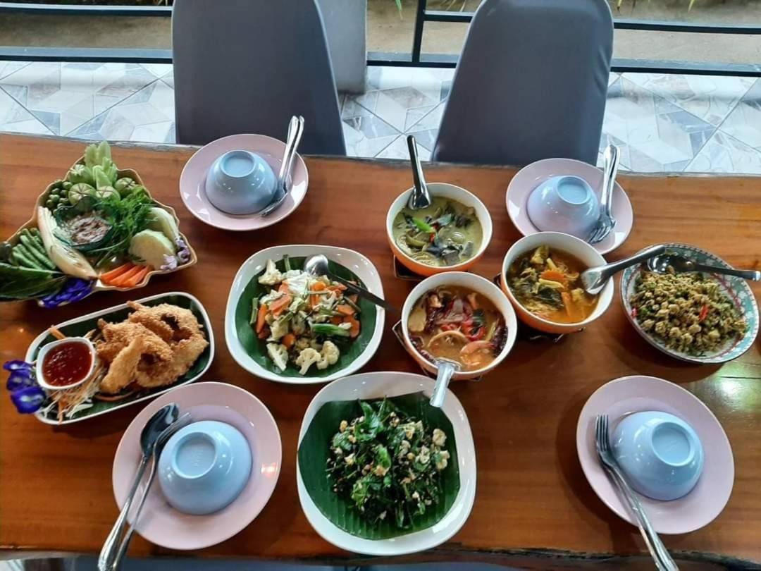 K.K. Park Resort Khao Sok National Park Esterno foto